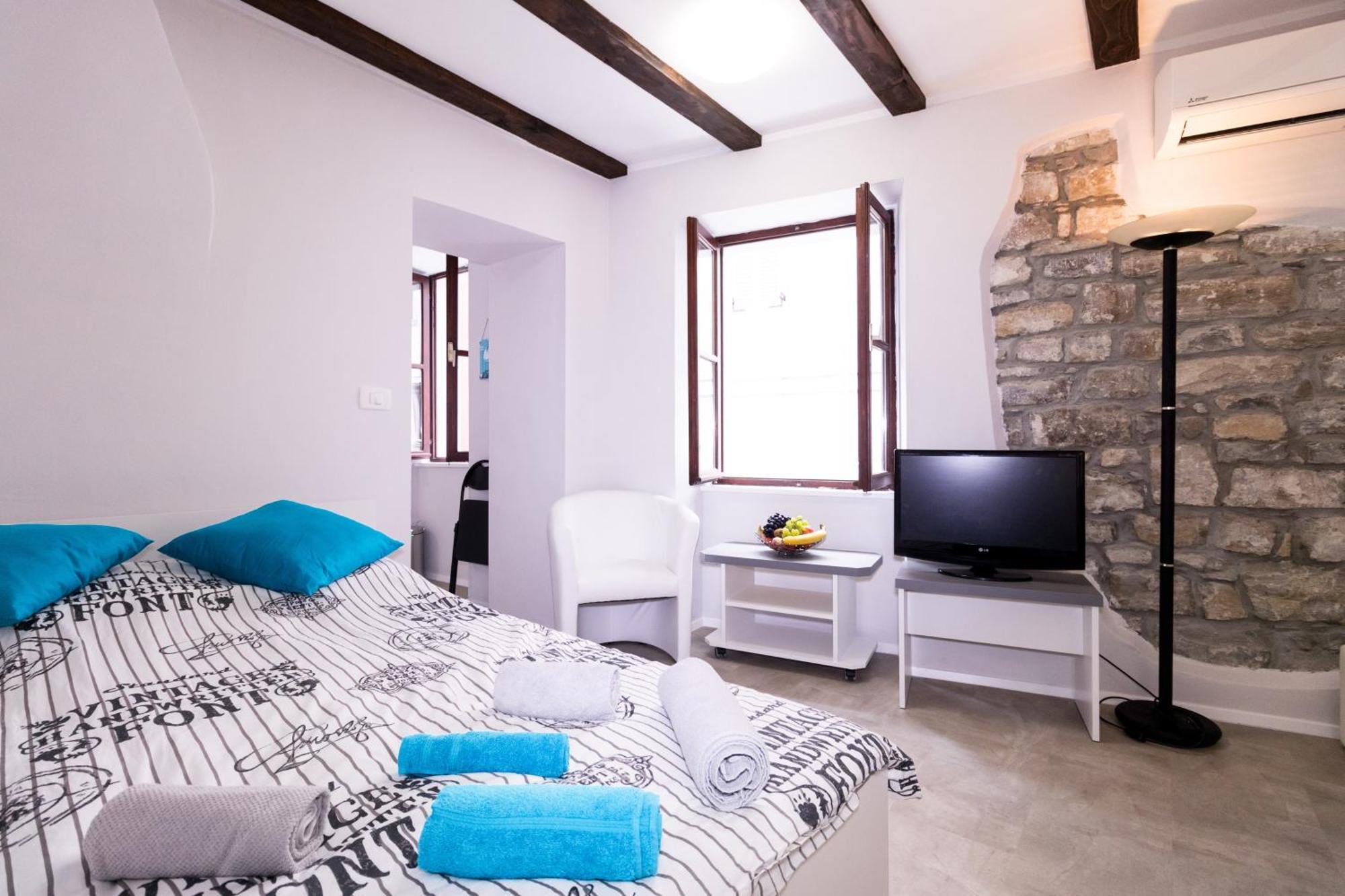 Apartments Bella Tara Piran Exterior photo
