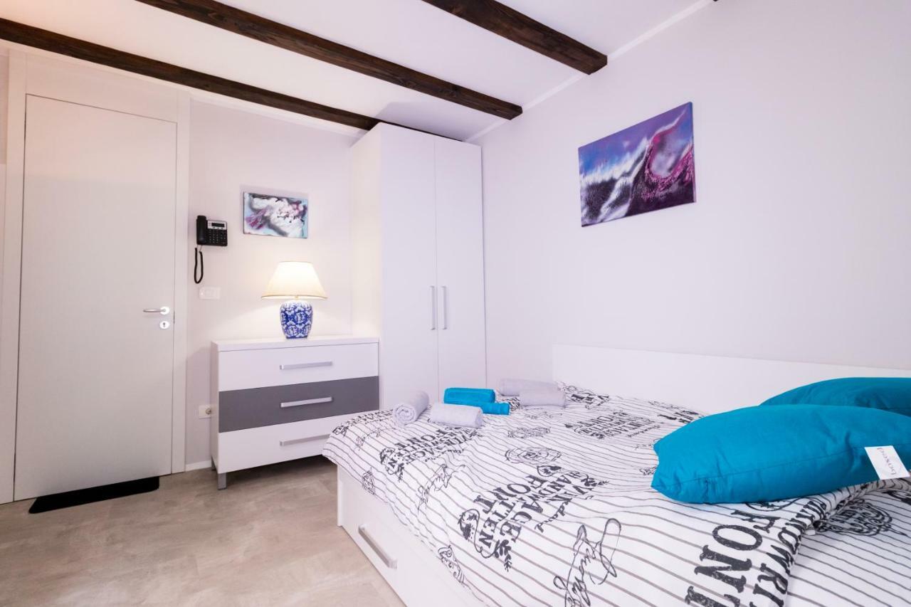 Apartments Bella Tara Piran Exterior photo