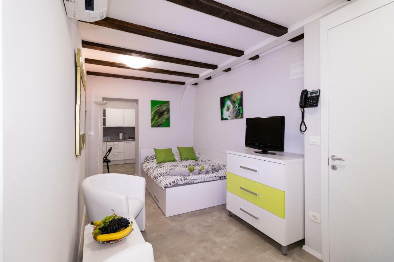 Apartments Bella Tara Piran Exterior photo